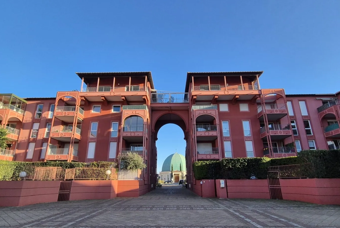 Appartement T2 avec terrasse à Lattes Port Ariane – Investissement et résidence 
