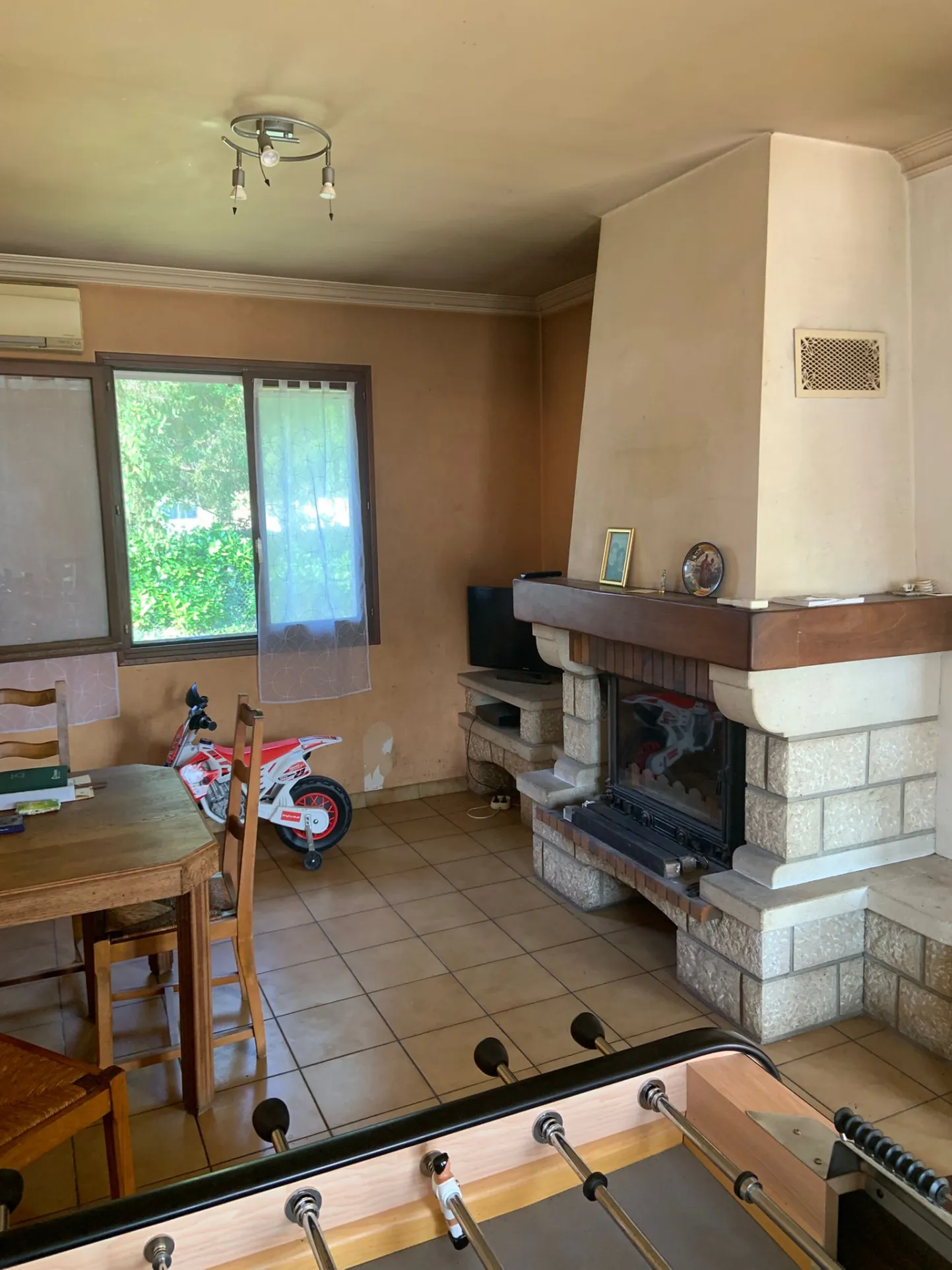 Maison à rafraîchir avec 2 logements à Labruguière (81290) - Grande parcelle 