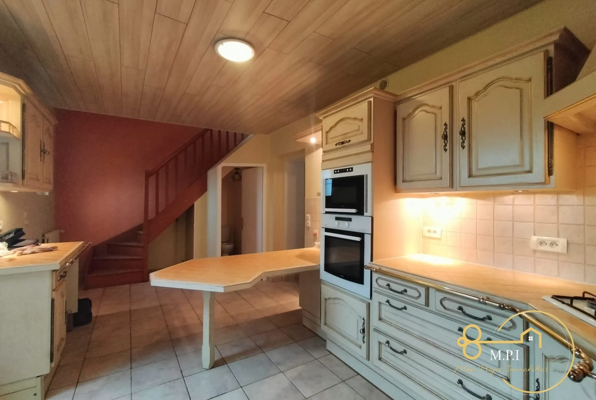 Charmante maison 3 chambres avec garage et terrain à Villeneuve en Perseigne 