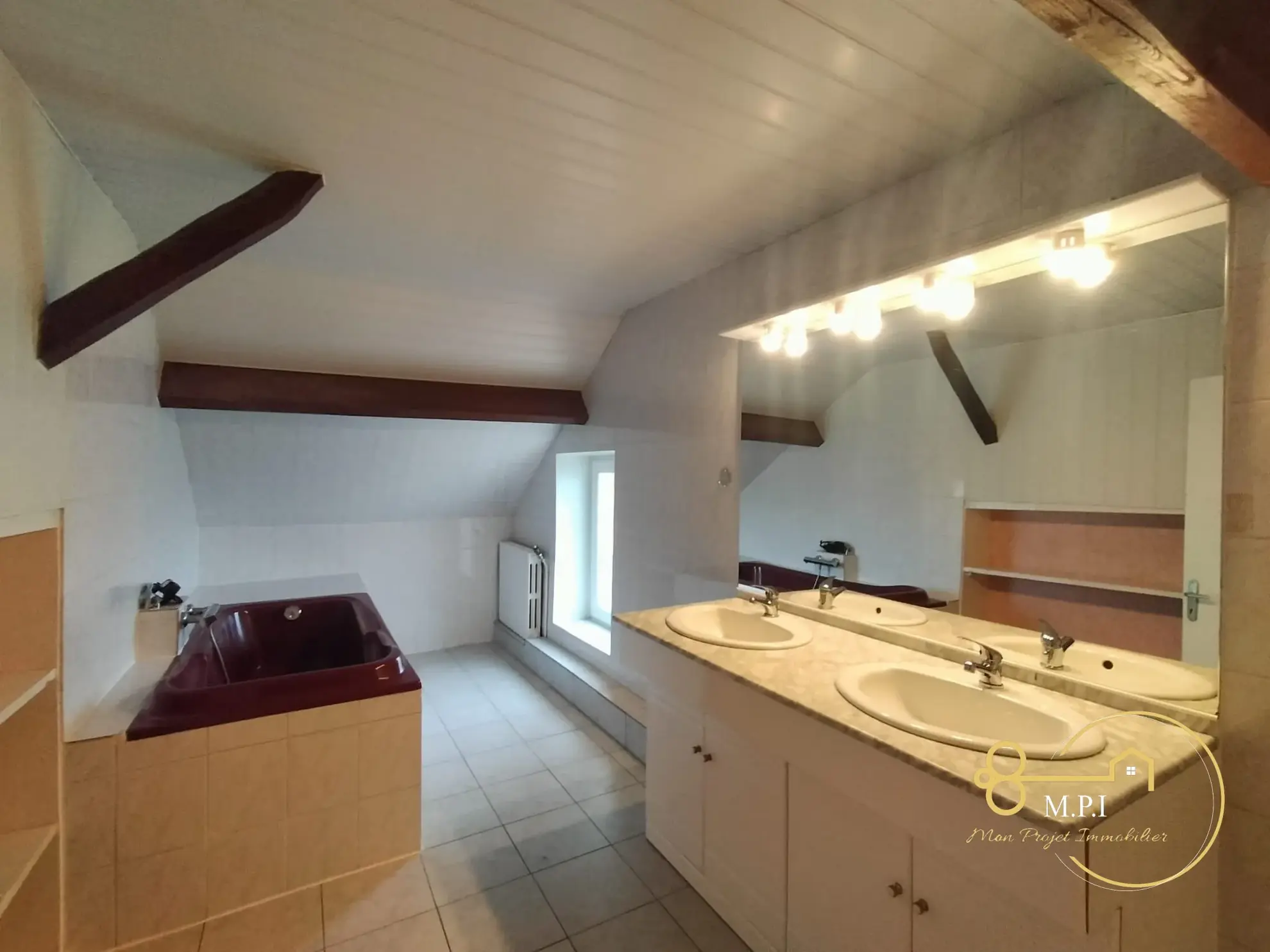 Charmante maison 3 chambres avec garage et terrain à Villeneuve en Perseigne 