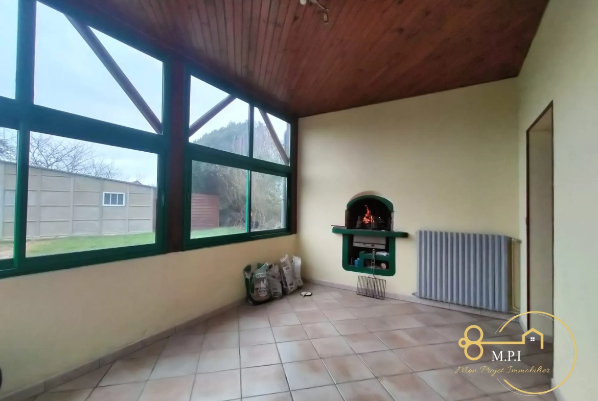 Charmante maison 3 chambres avec garage et terrain à Villeneuve en Perseigne 