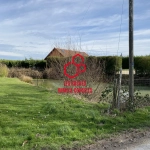 Terrain constructible de 602 m² à Esches proche commodités