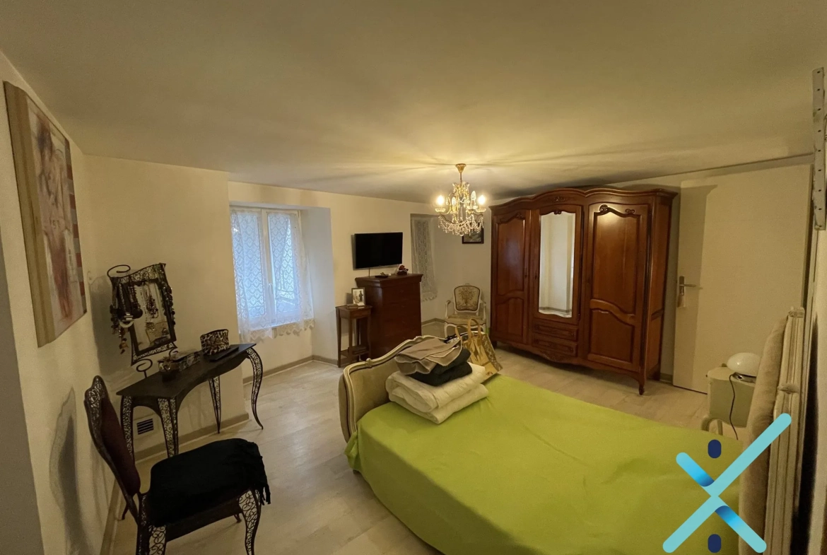 Charmante maison ancienne de 64 m² à Scaër avec potentiel d'aménagement 