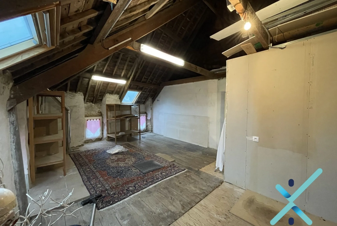 Charmante maison ancienne de 64 m² à Scaër avec potentiel d'aménagement 