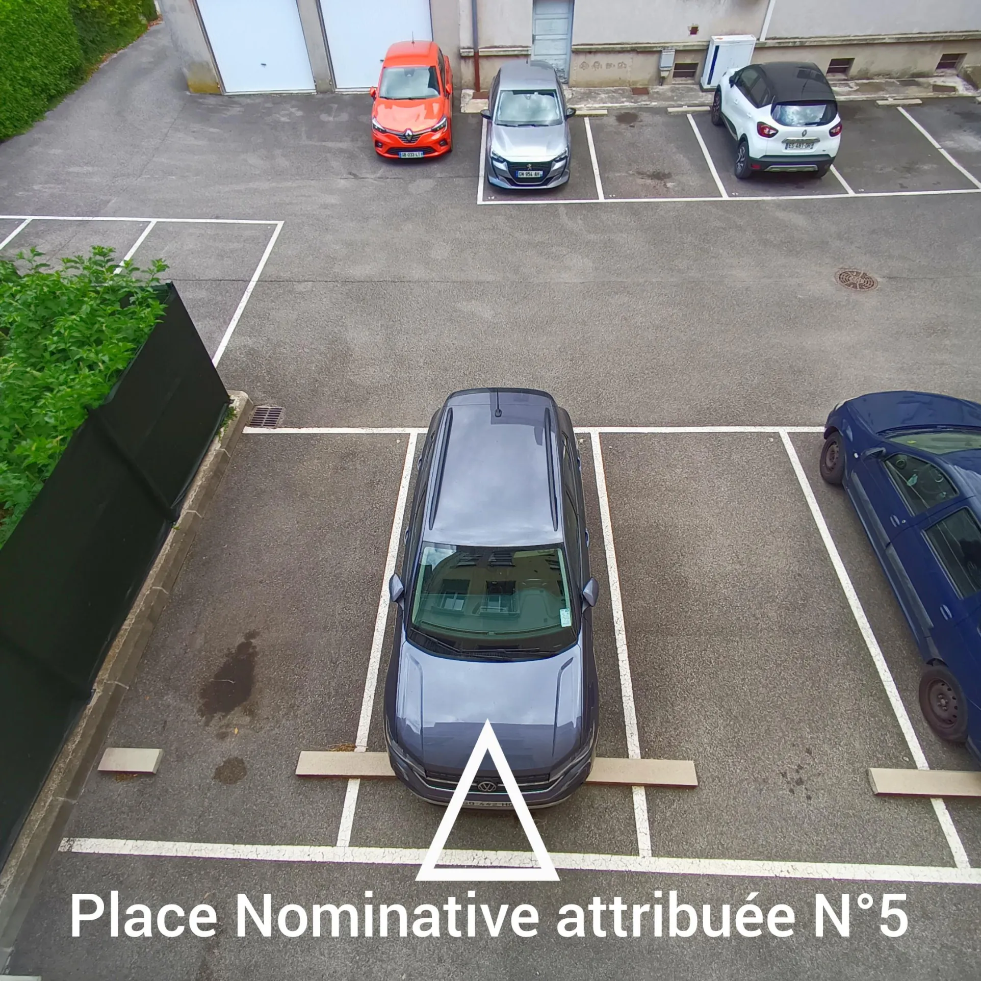 Appartement T3 de 64m² avec parking et caves en centre-ville de Bourg-de-Péage 