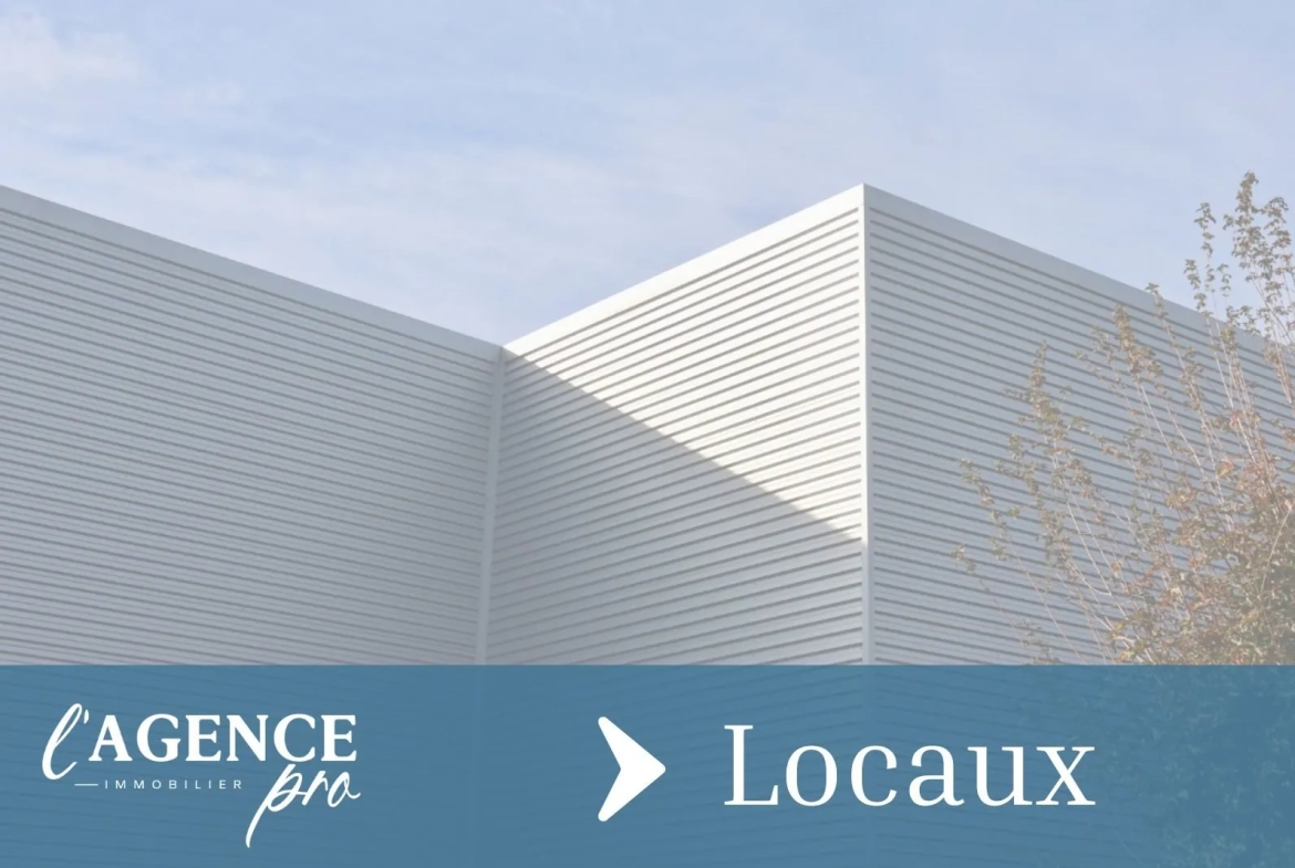 Local commercial de 37 m² en centre-ville de Sarzeau - Opportunité d'investissement 
