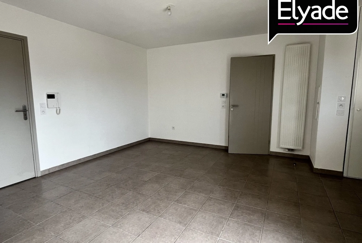 Appartement T2 lumineux de 42,11 m² avec balcon à Bassens 