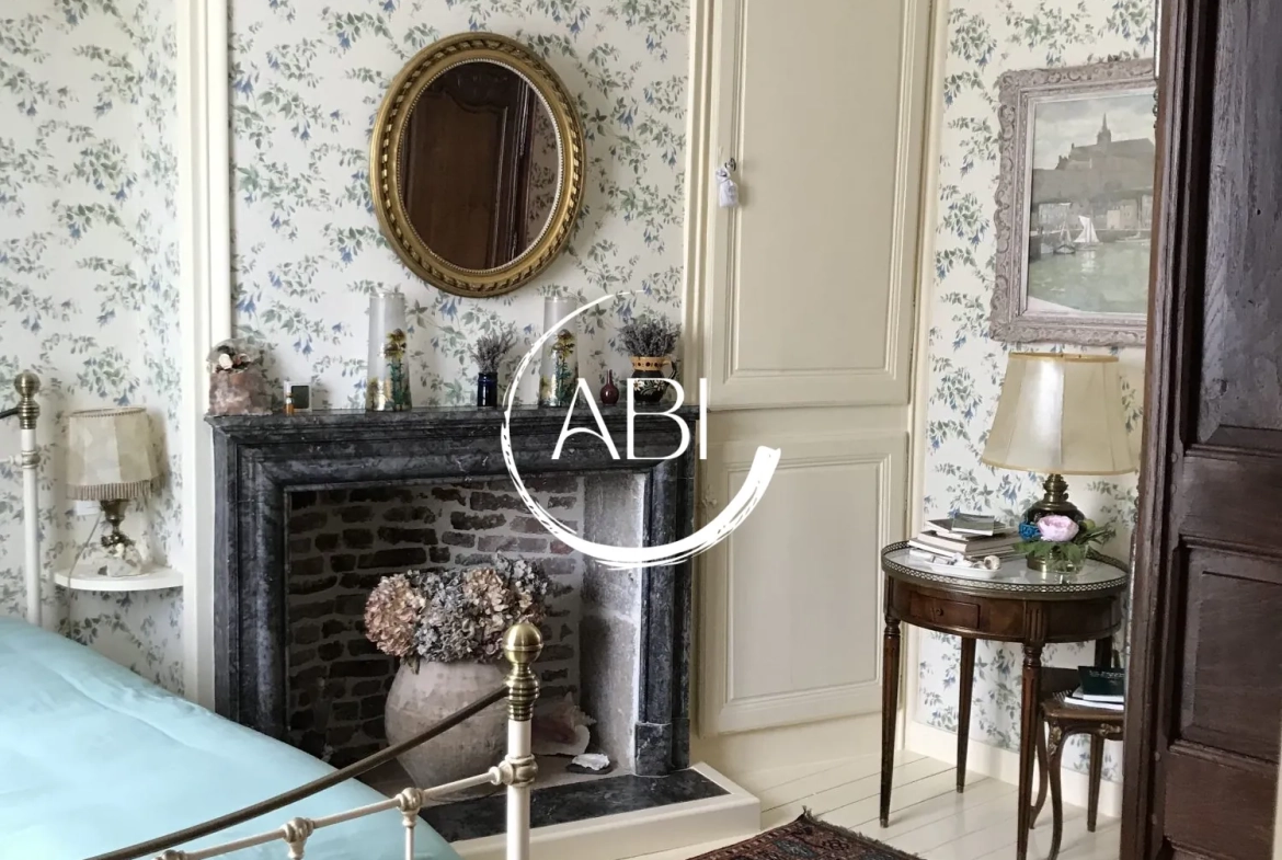 Belle maison de maître rénovée du XVIIème siècle à La Ferrière-aux-Étangs de 147 m² 