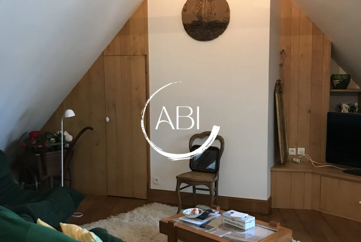 Belle maison de maître rénovée du XVIIème siècle à La Ferrière-aux-Étangs de 147 m² 
