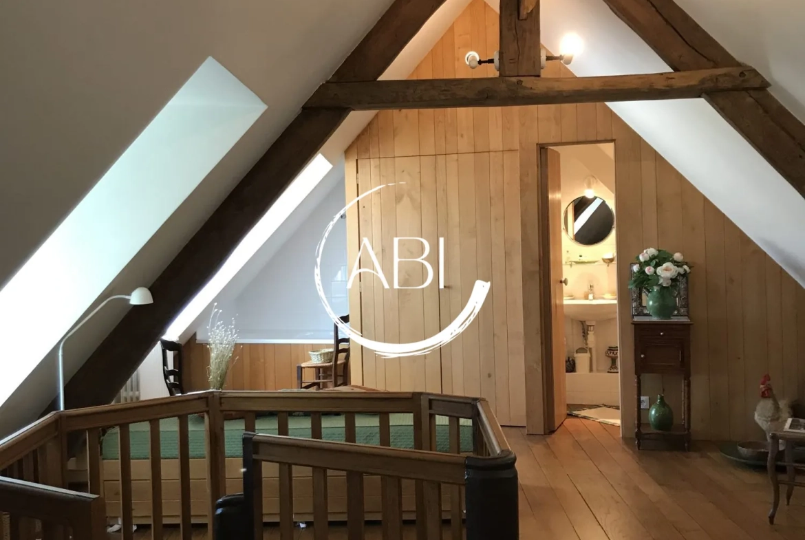 Belle maison de maître rénovée du XVIIème siècle à La Ferrière-aux-Étangs de 147 m² 