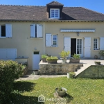 Charmante maison de village de 97 m² avec terrasse à Saint-Pierre-lès-Nemours