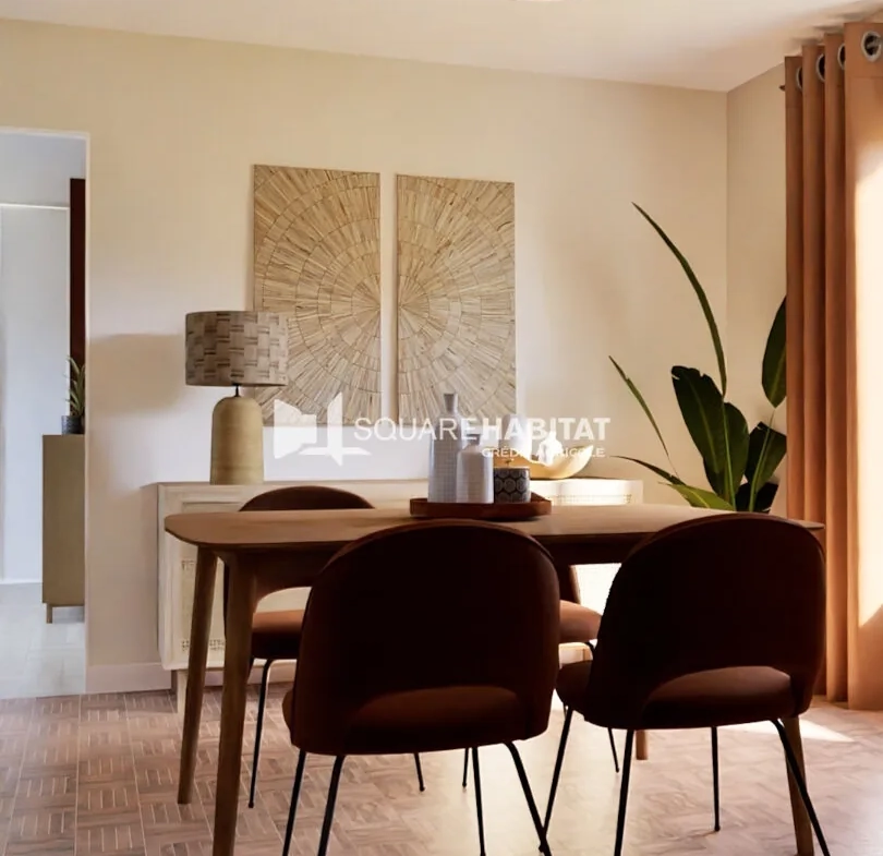 Appartement T4 à vendre à Gap avec vue et balcon, à rénover 