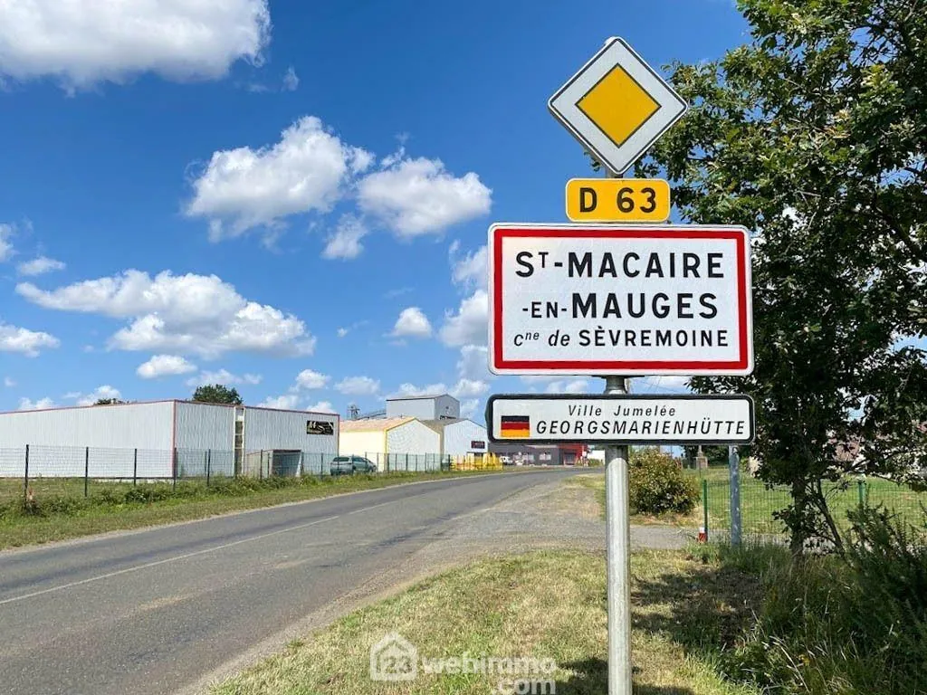 Terrain à bâtir de 729m² à Saint Macaire en Mauges, proche des écoles et commerces 