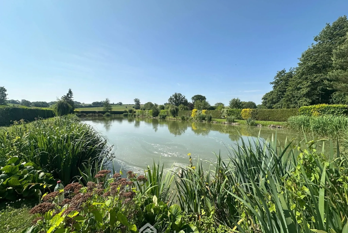Terrain de 9231 m² avec étang et chalet à Houry – Cadre naturel exceptionnel 
