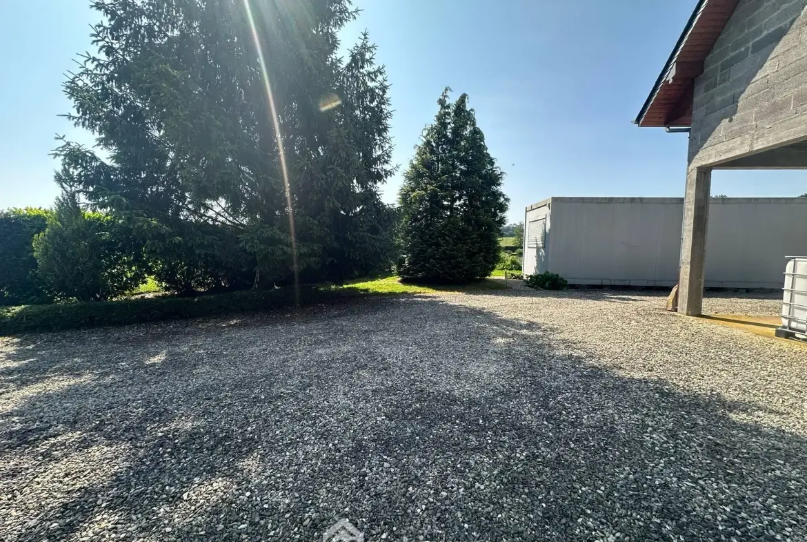 Terrain de 9231 m² avec étang et chalet à Houry – Cadre naturel exceptionnel 