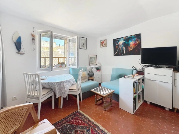 Studio lumineux de 19 m² à La Seyne-sur-Mer, idéal pour investissement ou résidence principale