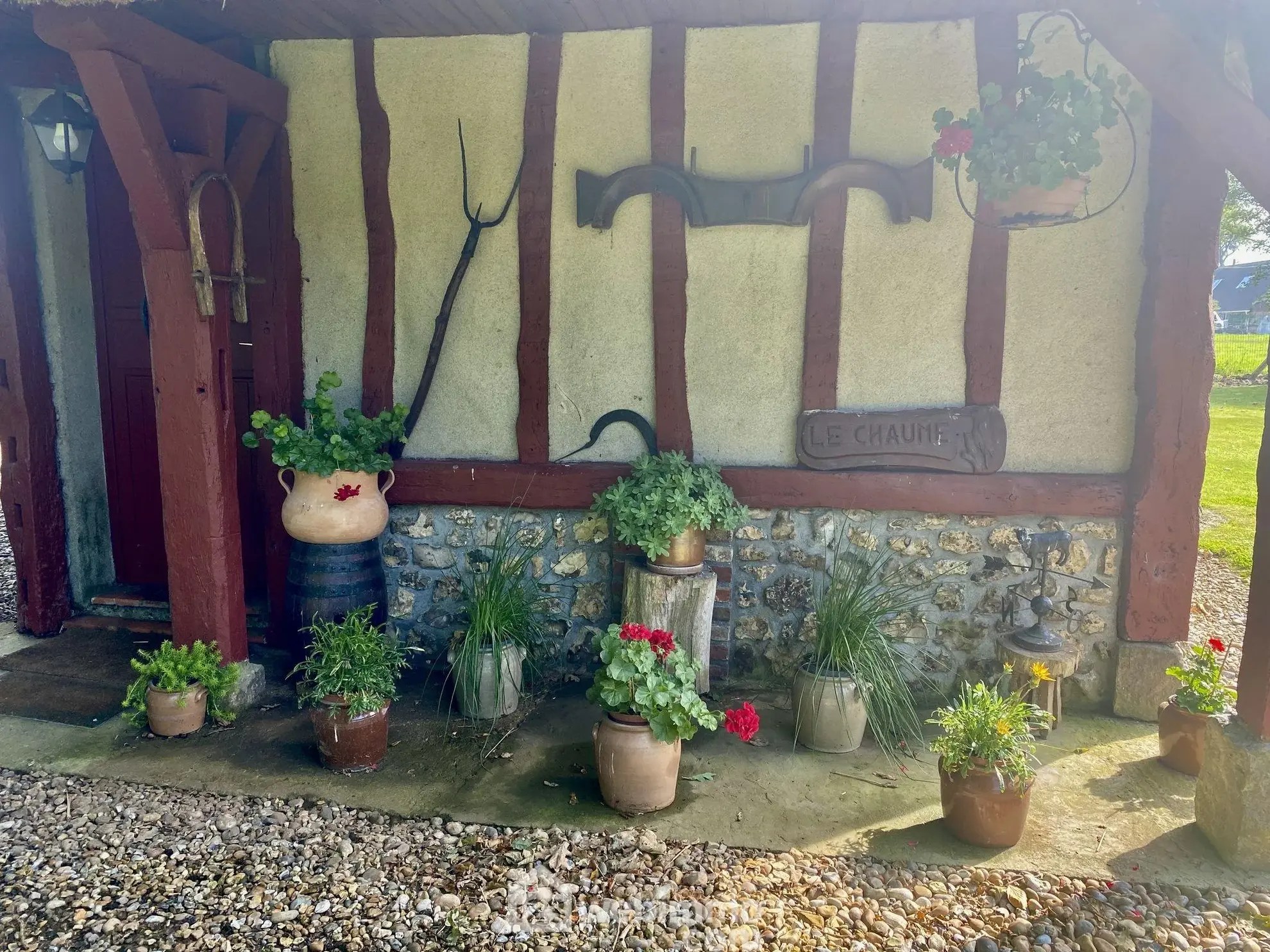 Magnifique ensemble de deux chaumières avec grand terrain proche de Veulettes-sur-Mer 