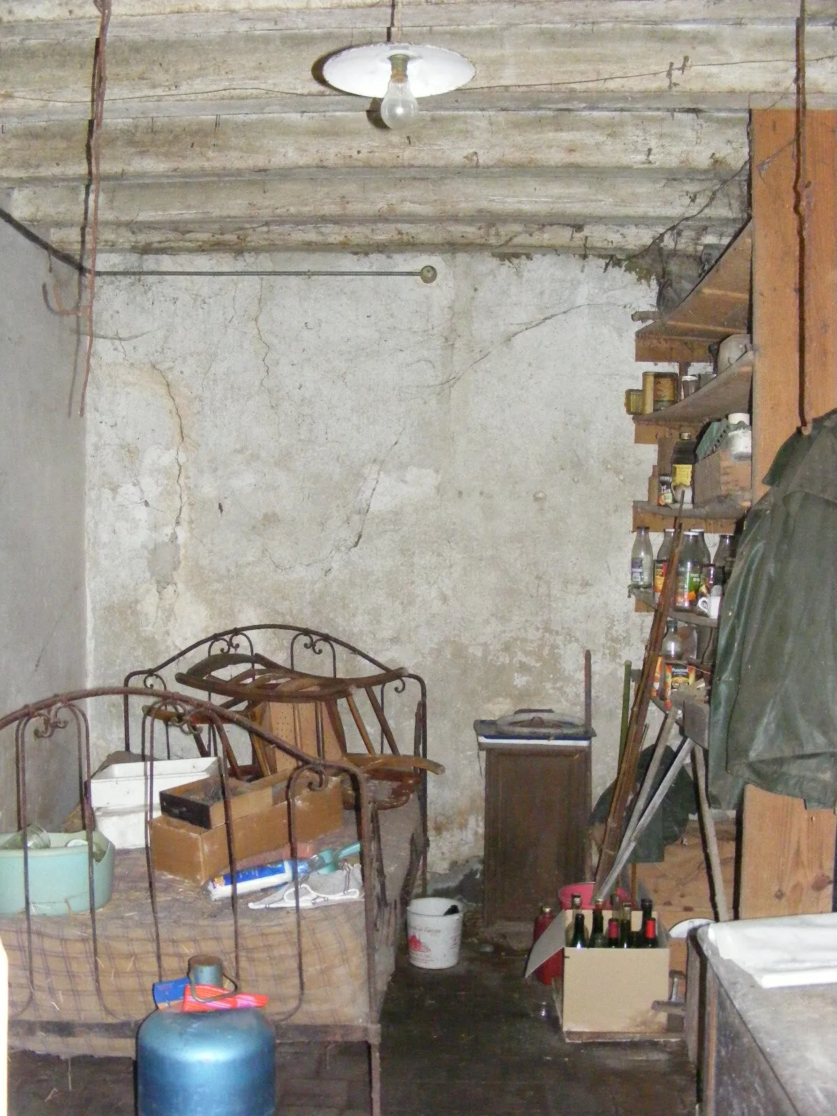 Maison ancienne à restaurer avec grand terrain à Valençay - 39 000 € 