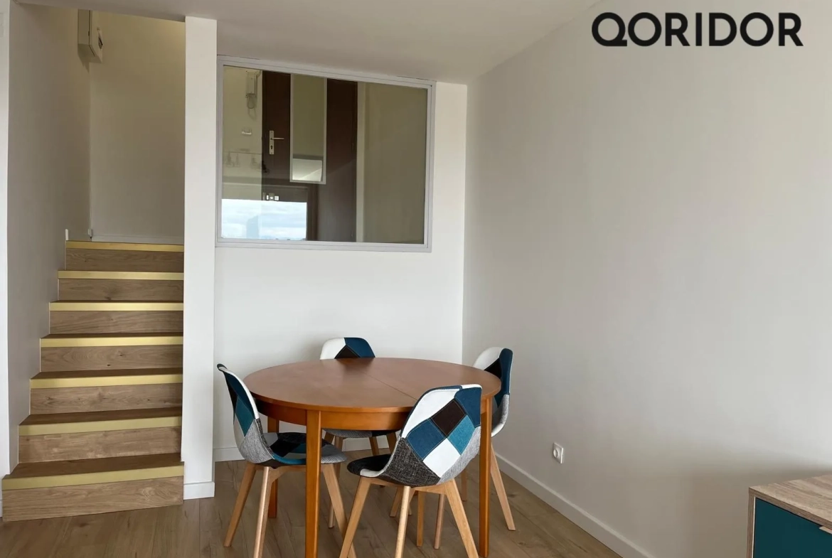 Triplex Meublé avec Vue Panoramique sur Lyon à Villeurbanne 