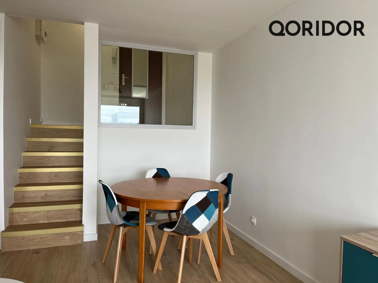 Triplex Meublé avec Vue Panoramique sur Lyon à Villeurbanne 