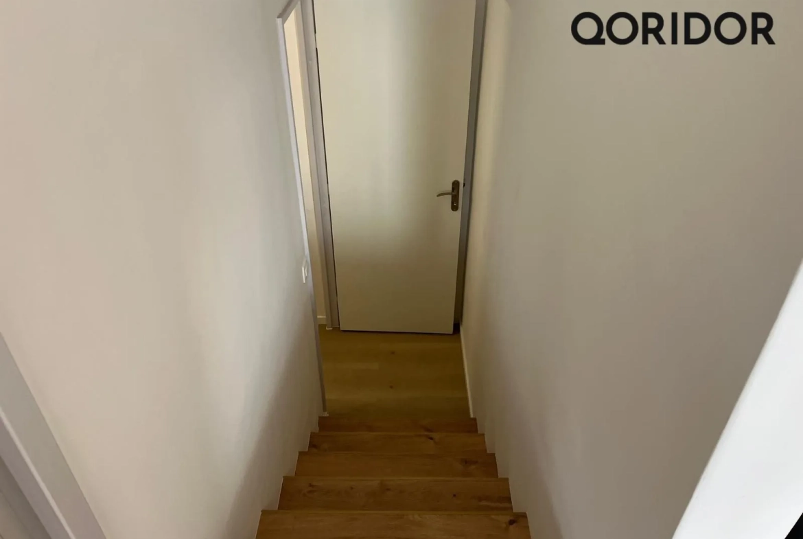 Triplex Meublé avec Vue Panoramique sur Lyon à Villeurbanne 