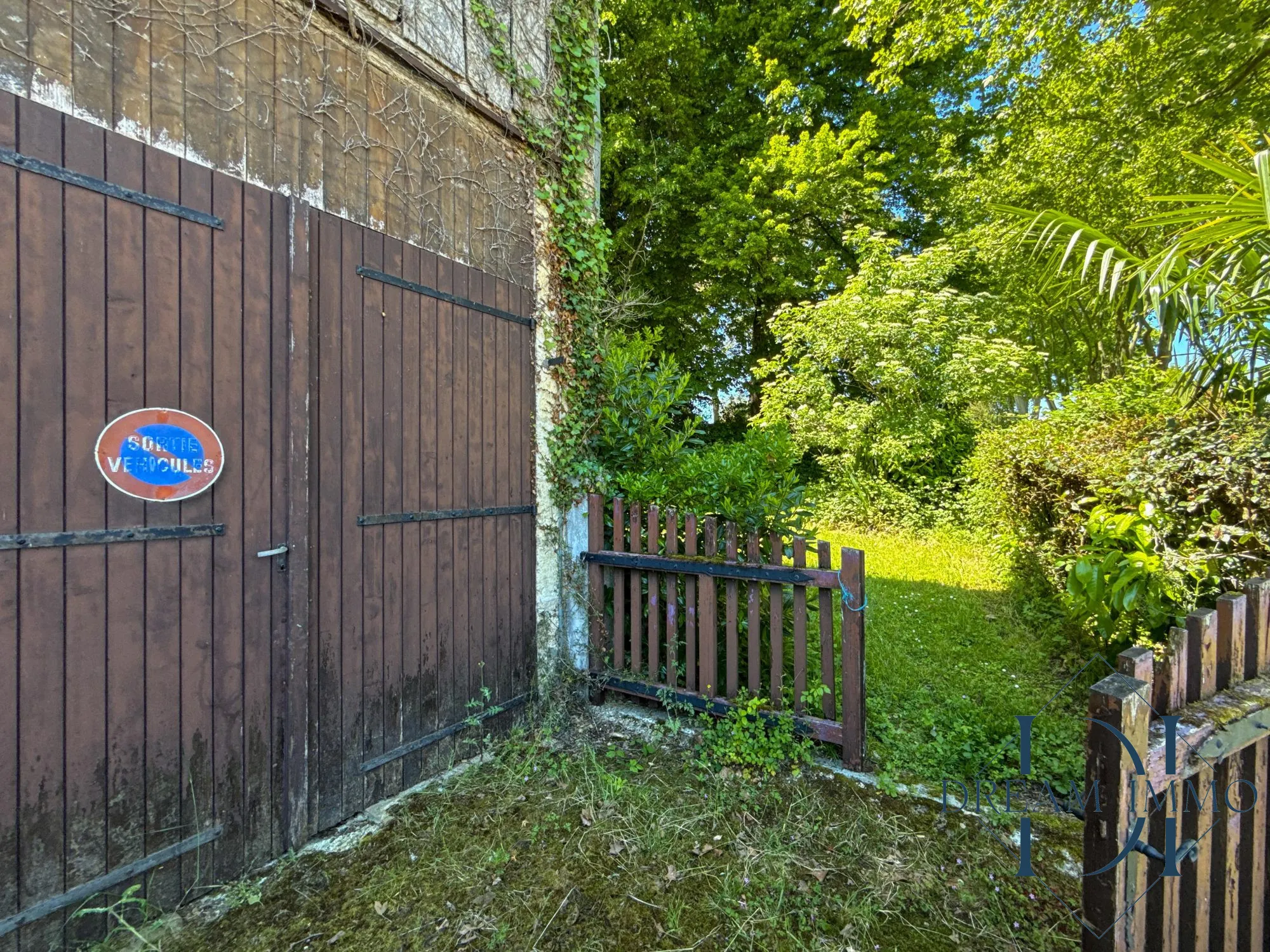 Maison gasconne à proximité d'Auch, parfaite pour chambres d'hôtes ou résidence principale 