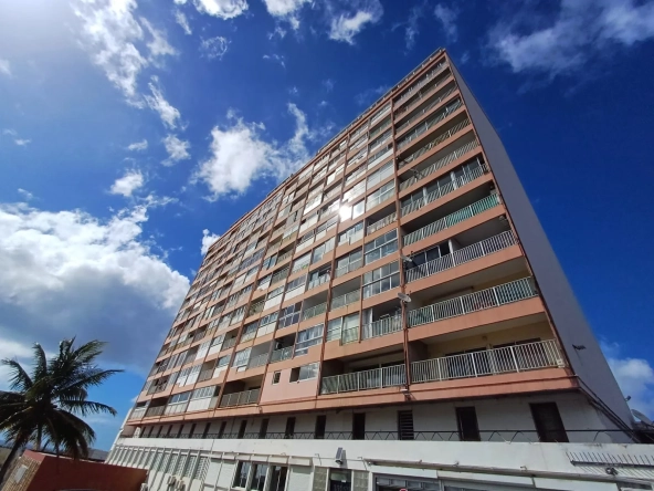 Appartement duplex avec vue mer à Fort-de-France dans le quartier de Bellevue