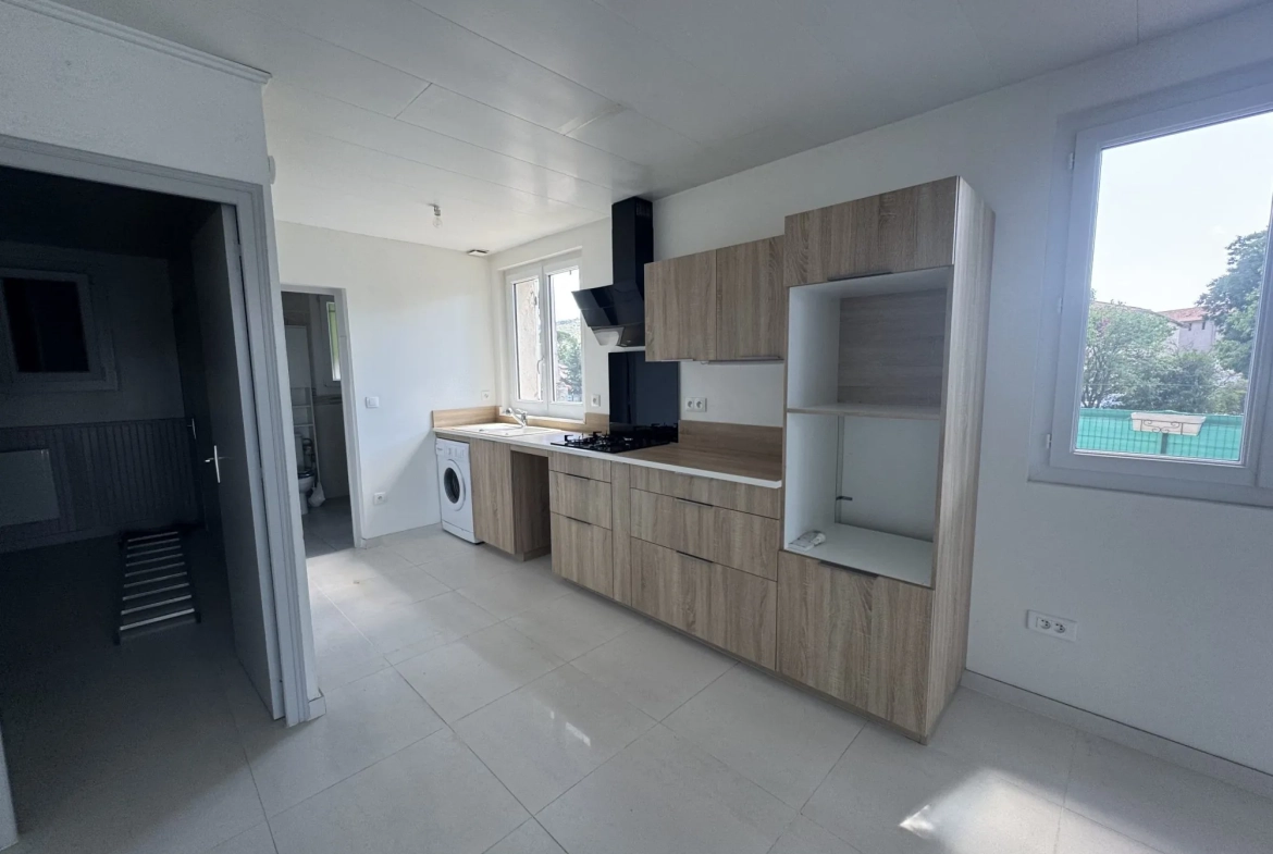 Maison T2 à vendre à Tourves – idéalement située et prête à emménager 