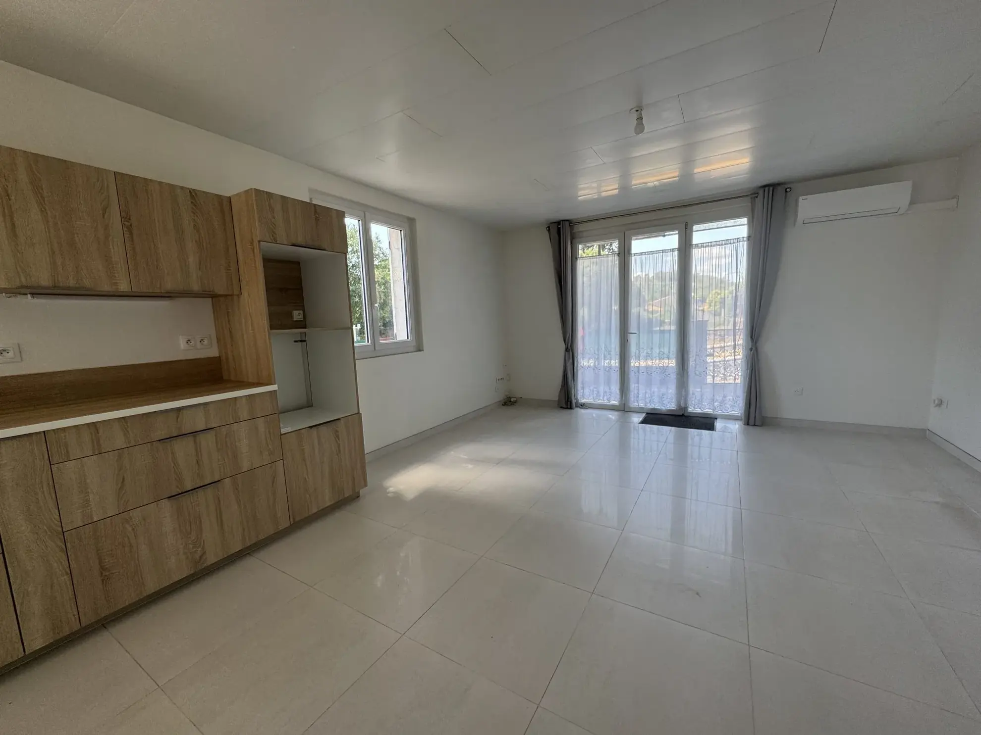 Maison T2 à vendre à Tourves – idéalement située et prête à emménager 