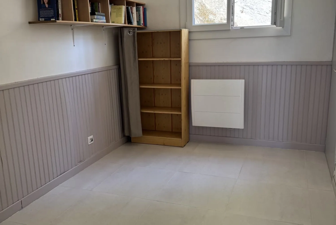 Maison T2 à vendre à Tourves – idéalement située et prête à emménager 