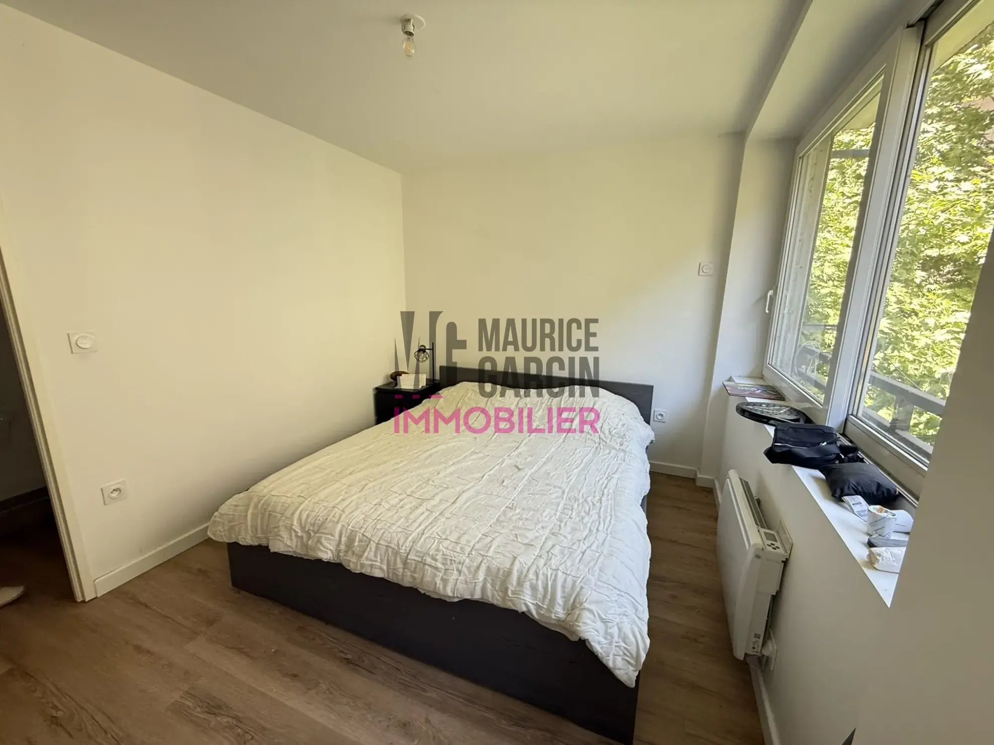 Appartement T2 à vendre loué à Orange avec cave et vue sur la Meyne 