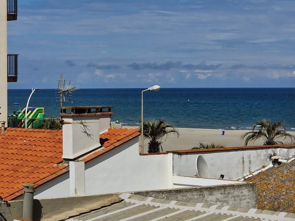 Appartement rénové avec vue mer à Canet-en-Roussillon – Idéal vacances ou location