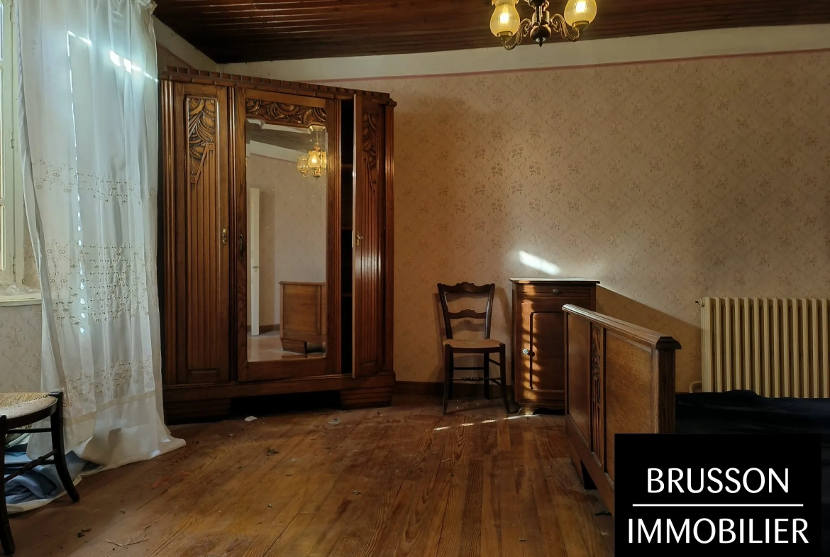 Maison individuelle à Burlats avec jardin et grand potentiel de rénovation 
