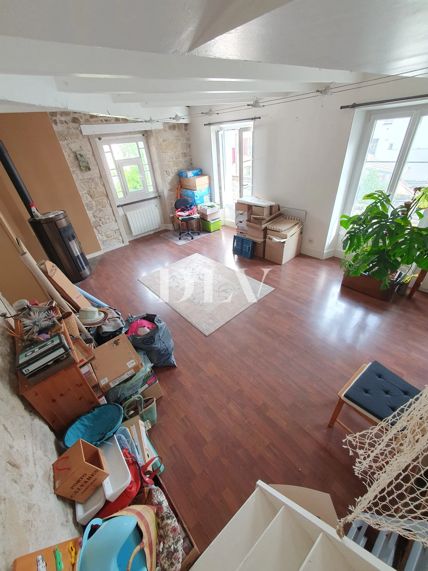 Charmant studio duplex de 42 m² à Fontainebleau, proche centre et commodités 