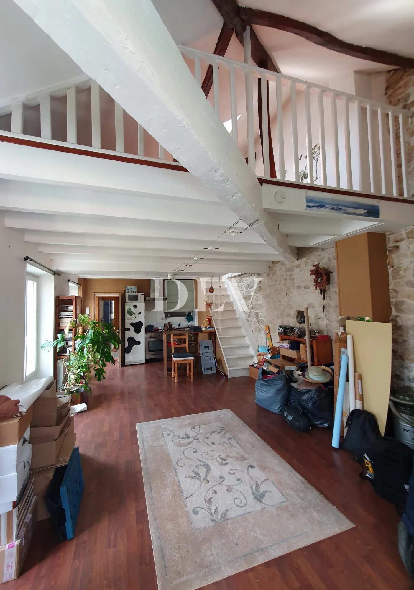 Charmant studio duplex de 42 m² à Fontainebleau, proche centre et commodités 