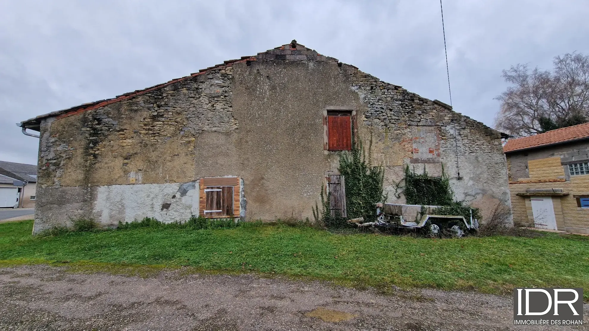 Vend deux maisons à rénover à Wuisse – Opportunité rare 