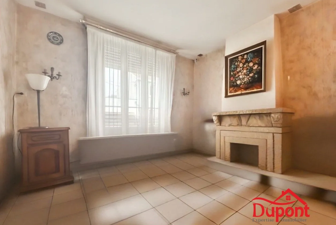 Maison individuelle à Valenciennes avec jardin et garage - Opportunité à saisir 