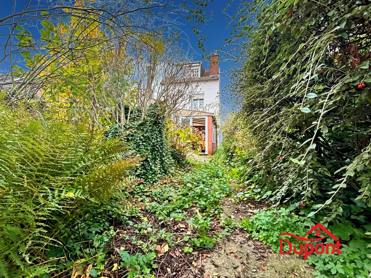 Maison individuelle à Valenciennes avec jardin et garage - Opportunité à saisir 