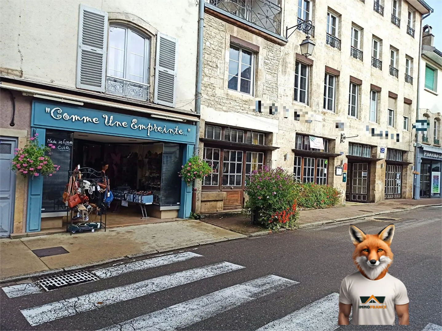 Fonds de commerce à vendre à Ornans - Boutique de 89 m² dans le centre-ville 