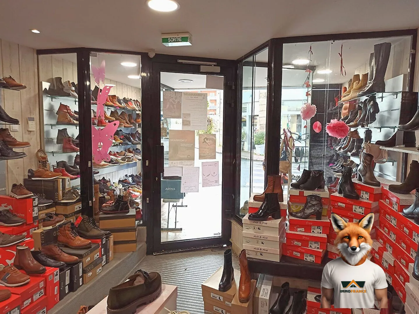 Fonds de commerce à vendre à Ornans - Boutique de 89 m² dans le centre-ville 
