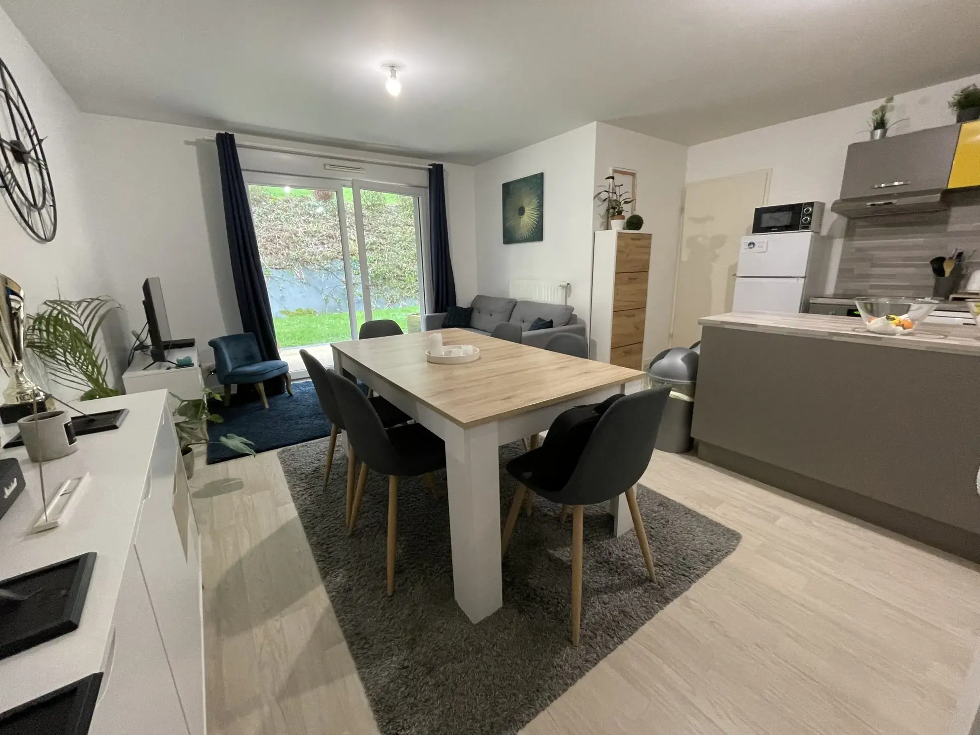 Appartement T3 loué avec cave et parking à Quimper, résidence récente 2014 