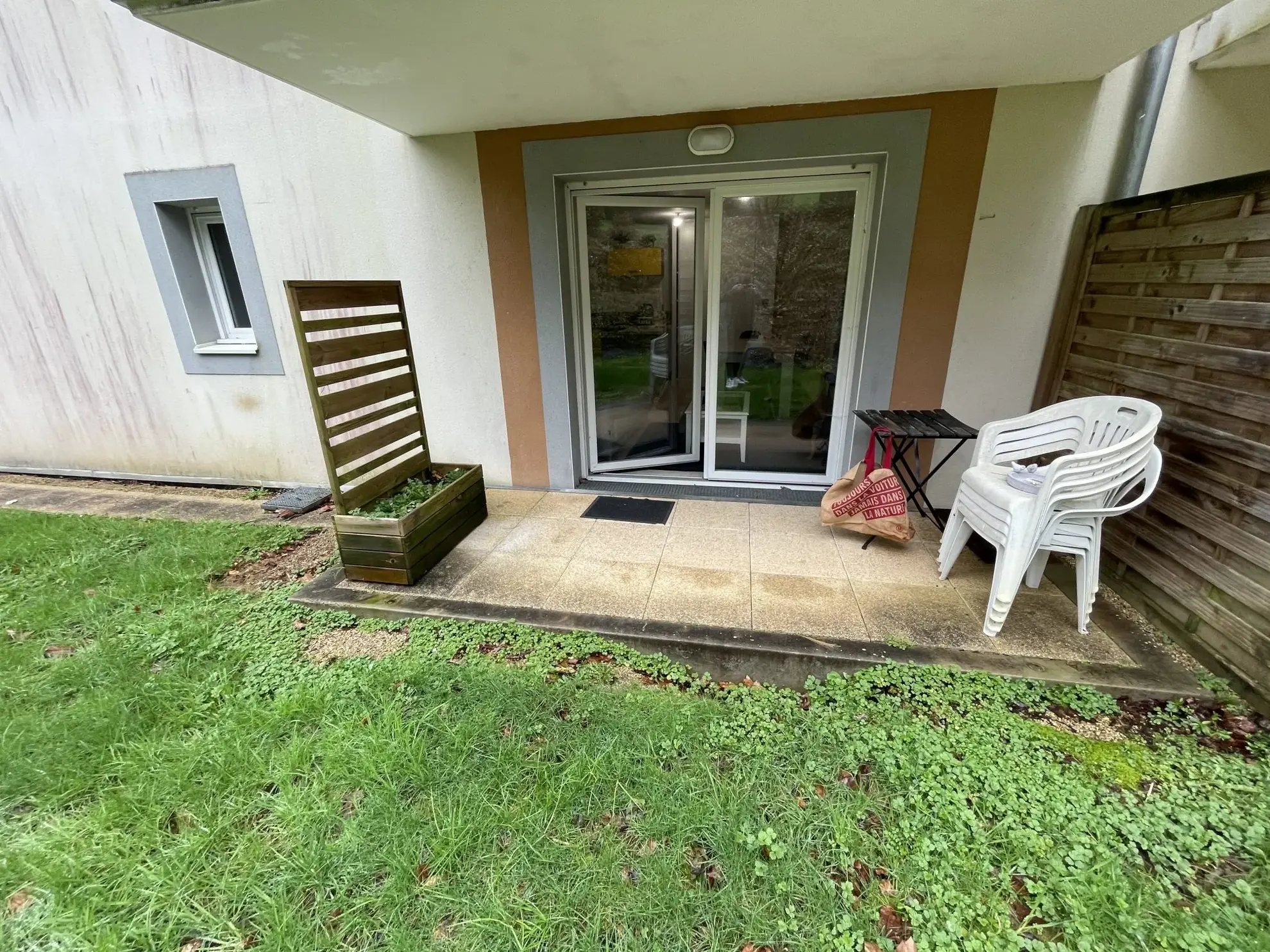 Appartement T3 loué avec cave et parking à Quimper, résidence récente 2014 