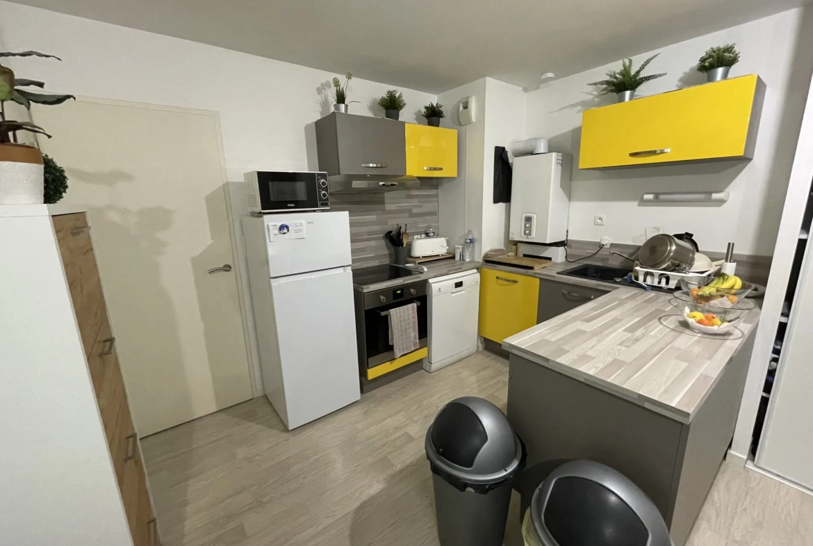 Appartement T3 loué avec cave et parking à Quimper, résidence récente 2014 