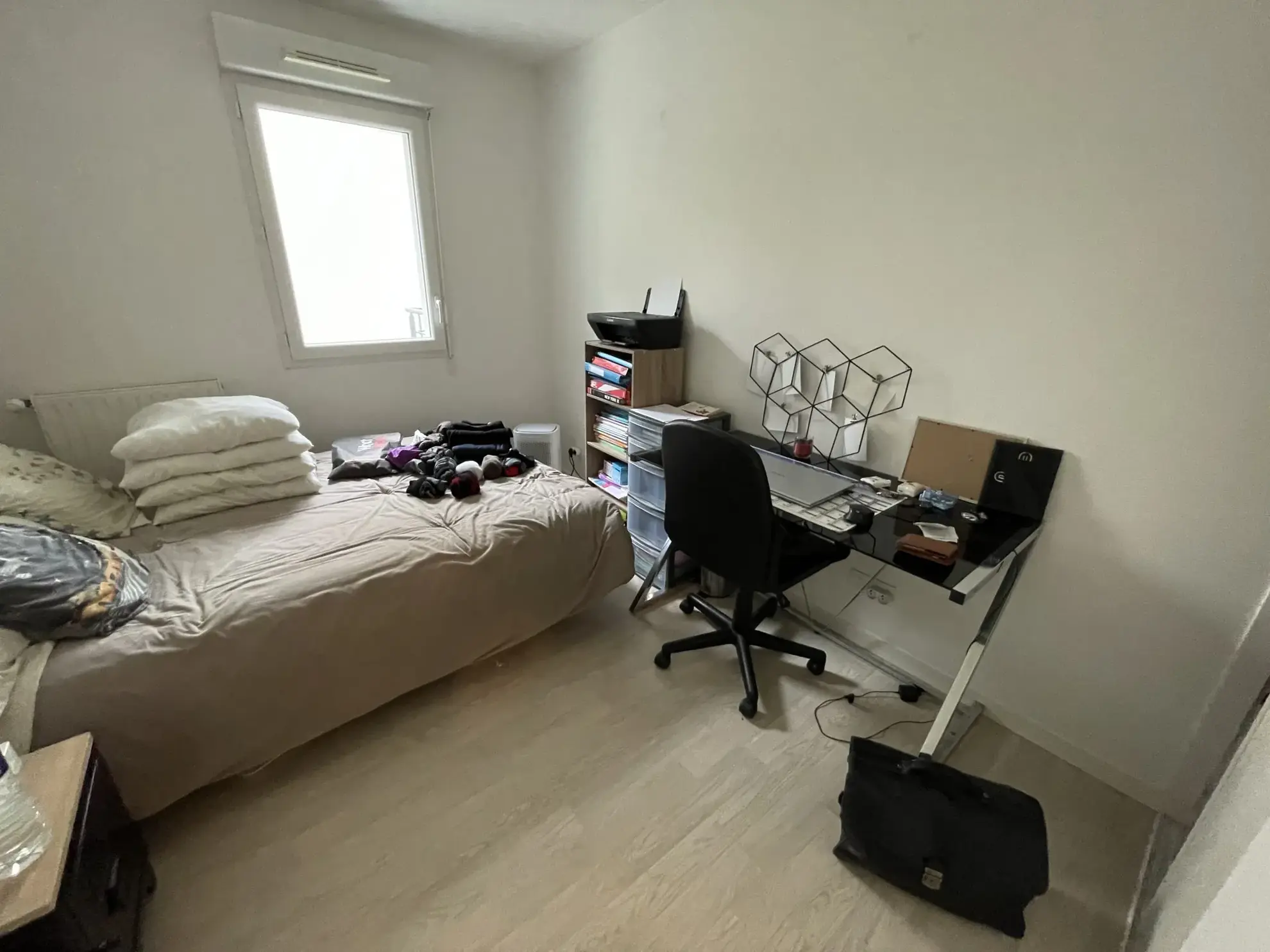 Appartement T3 loué avec cave et parking à Quimper, résidence récente 2014 