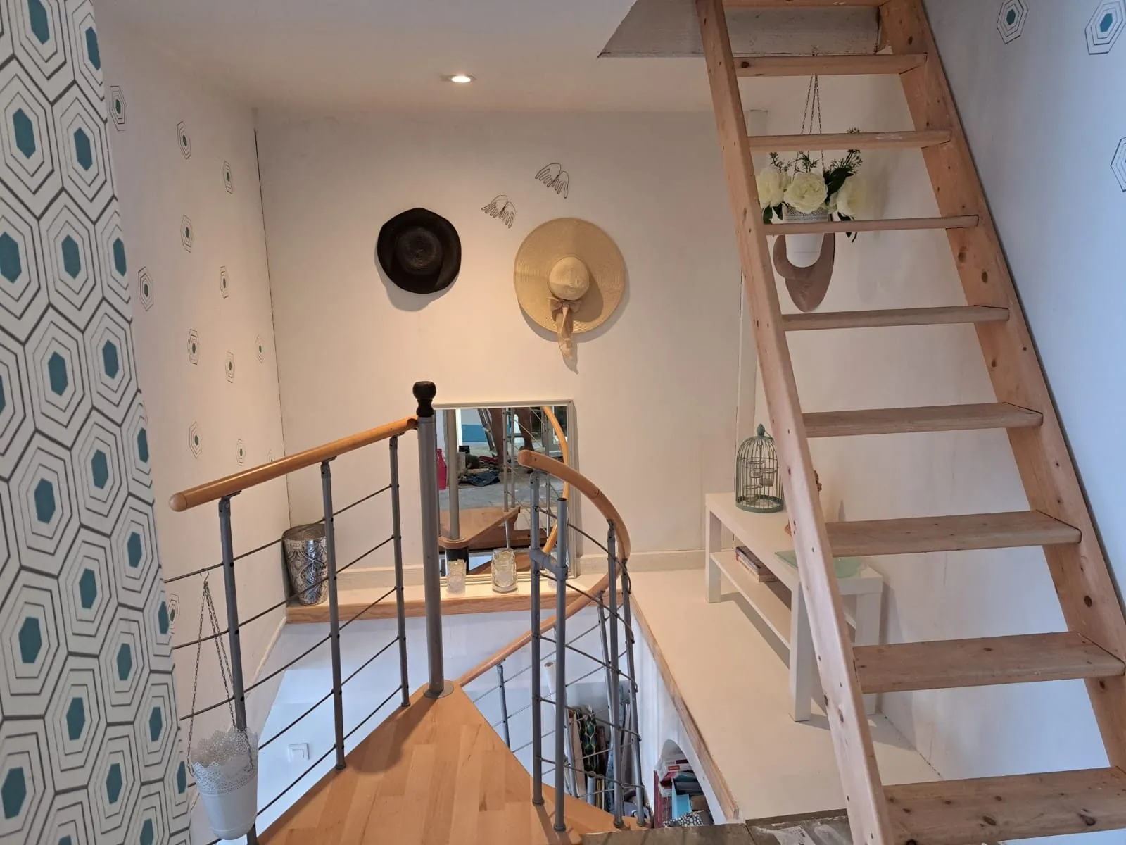 Maison ancienne rénovée de 78,75 m² avec jardin à Beaujeu, 69430 