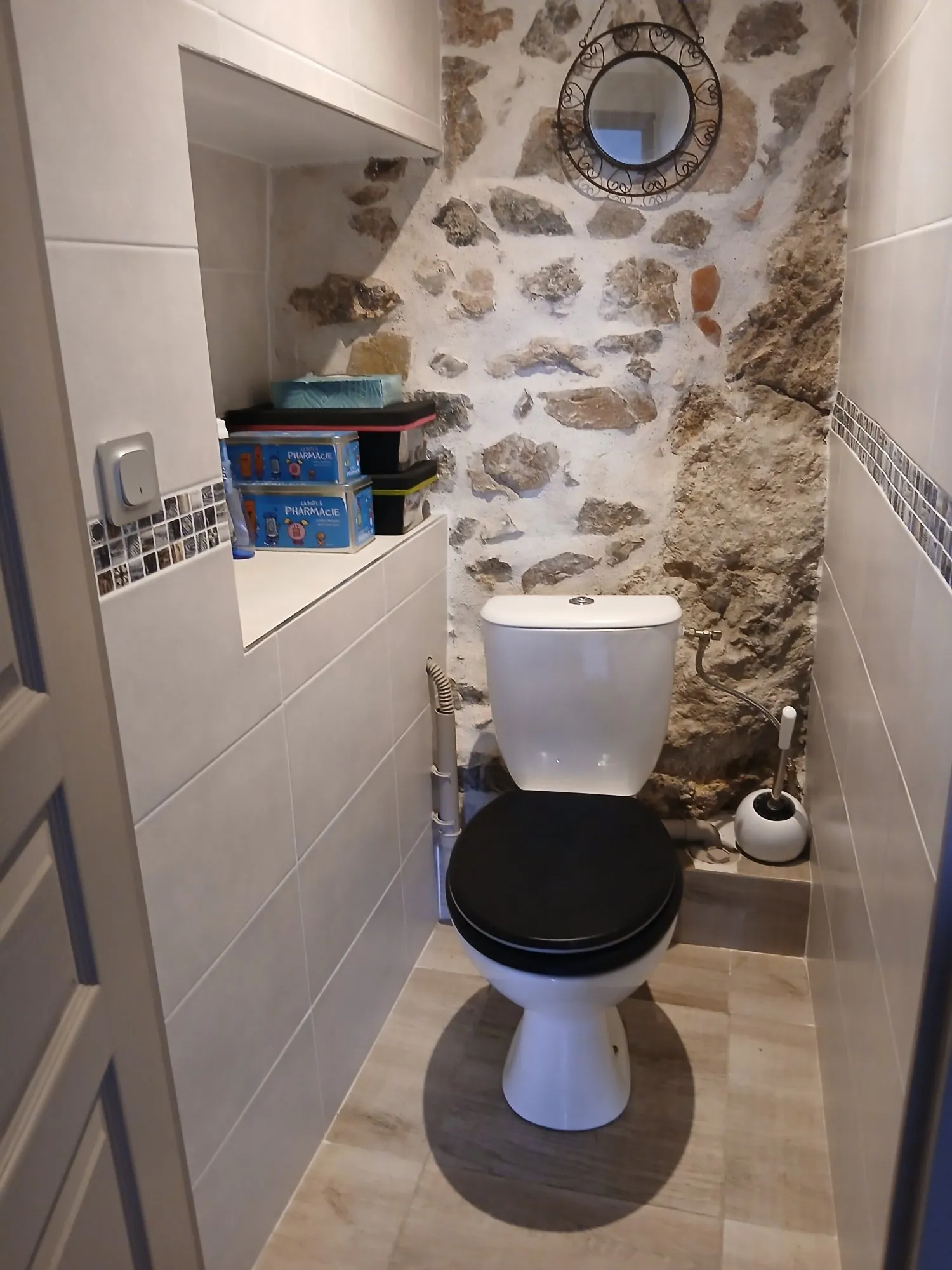 Maison ancienne rénovée de 78,75 m² avec jardin à Beaujeu, 69430 