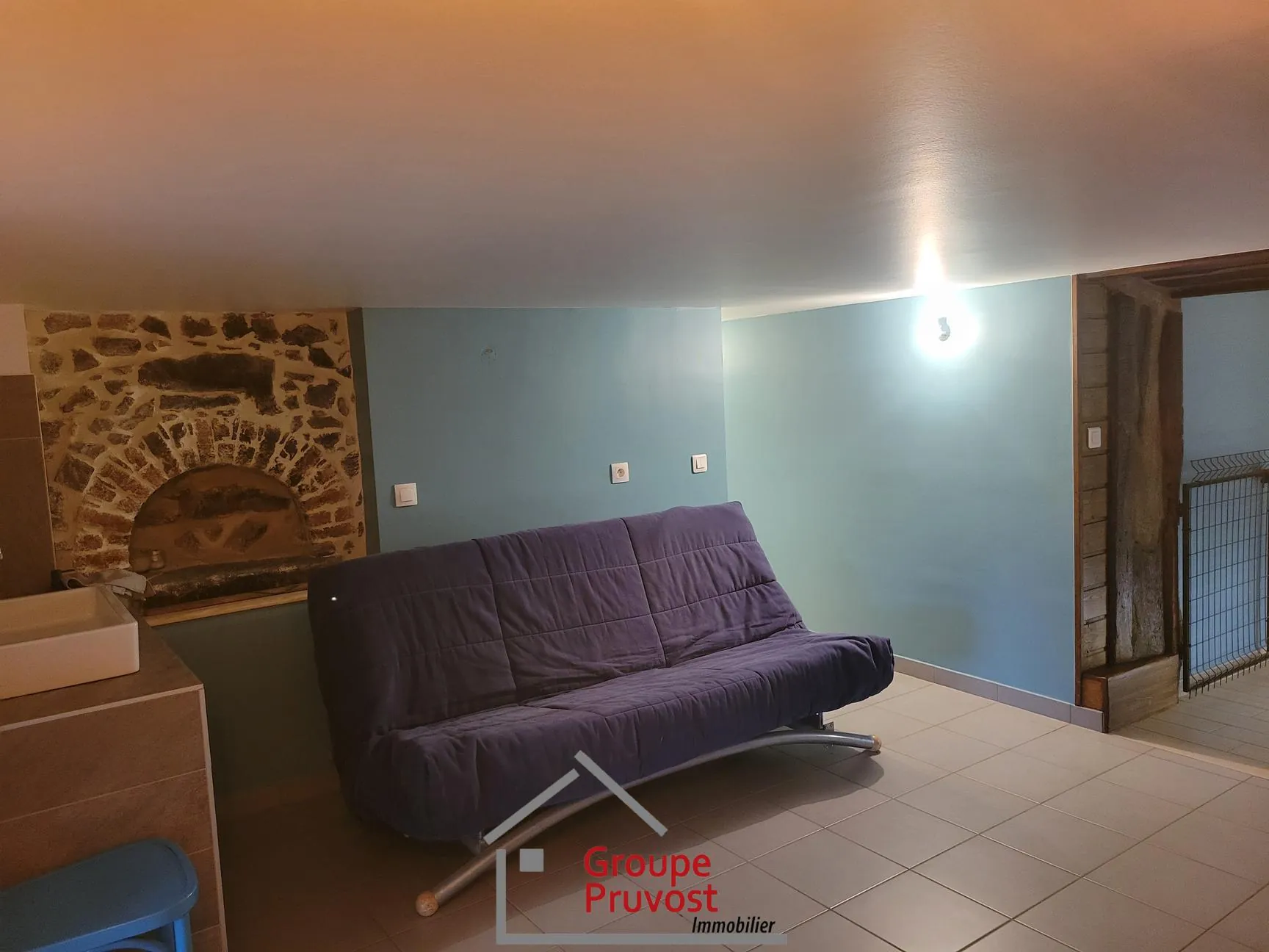 Maison rénovée de 150 m² avec vue panoramique, 4 chambres, garage et terrasse à Saint-Jean-Saint-Maurice-sur-Loire 