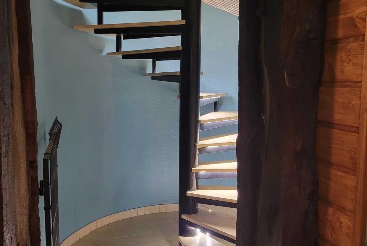 Magnifique maison rénovée de 150 m² avec 4 chambres, vue panoramique près de Roanne 
