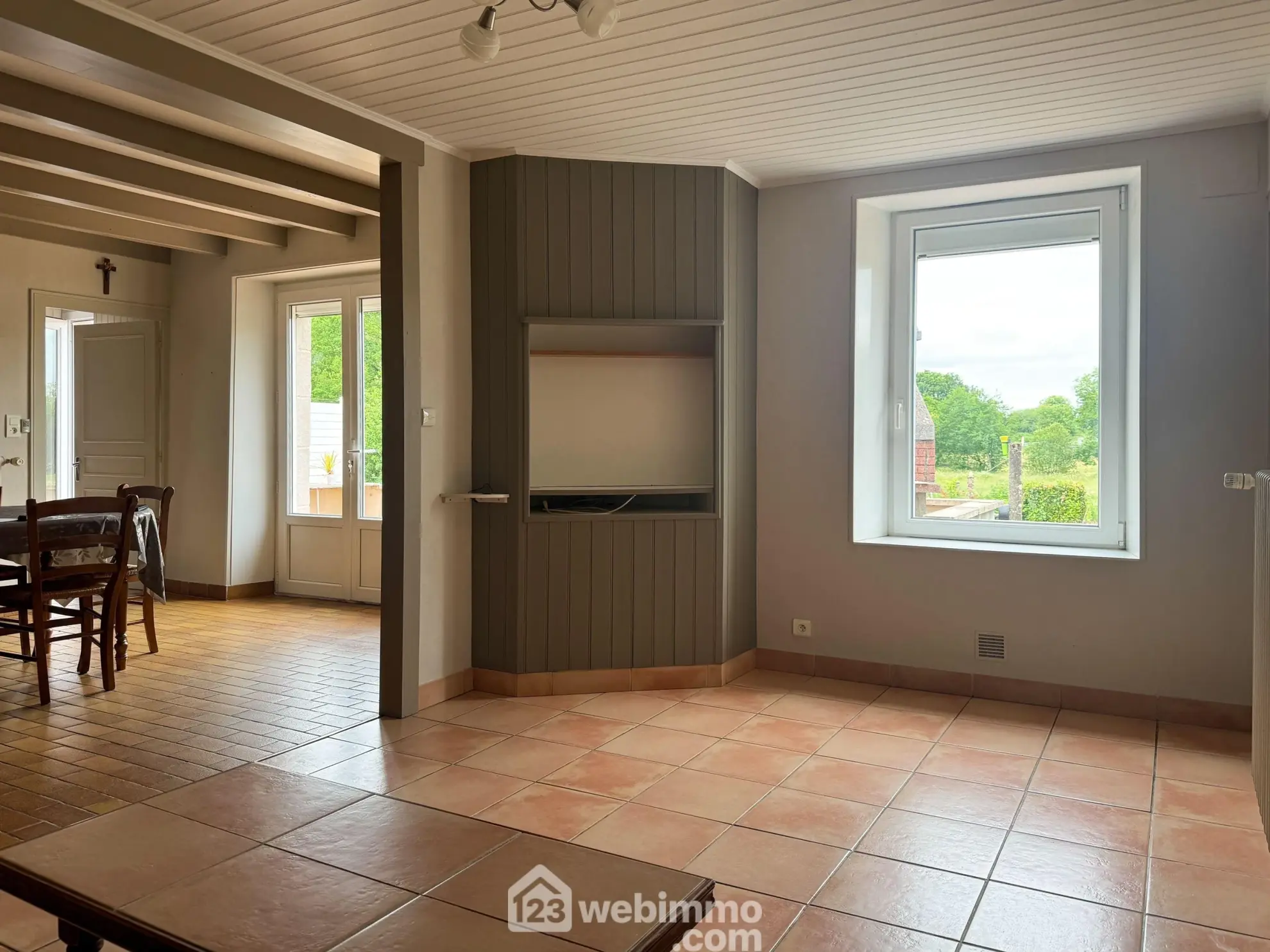 Maison en pierre à Sévremont avec jardin et garage - 116m² 