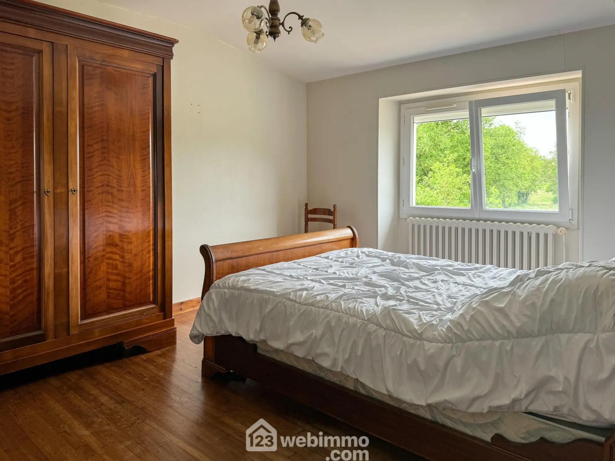 Maison en pierre à Sévremont avec jardin et garage - 116m² 